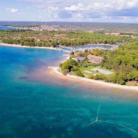 Villa Andrija Family Dream With Heated Pool At The Sea With Beautiful Garden, Outside Cinema And Kids Playground Fazana Luaran gambar