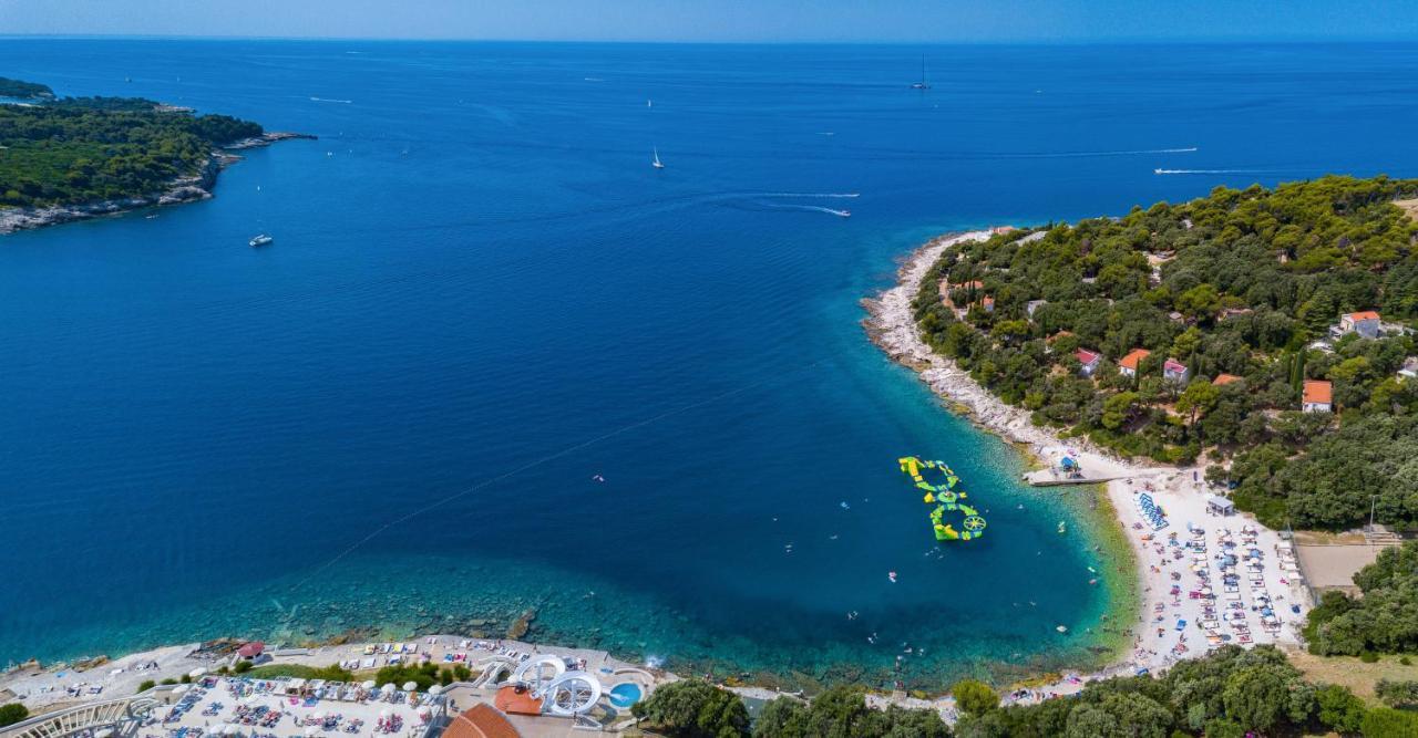 Villa Andrija Family Dream With Heated Pool At The Sea With Beautiful Garden, Outside Cinema And Kids Playground Fazana Luaran gambar